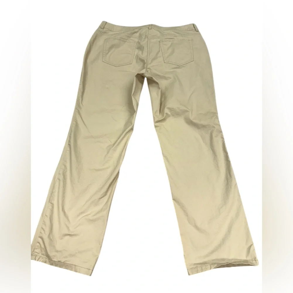Chico's Khaki  Pants 2.5‎